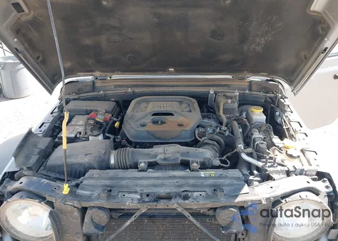 2020 Jeep Wrangler Unlimited Sport S 4X4 from USA, damaged, VIN 1C4HJXDN8LW235231